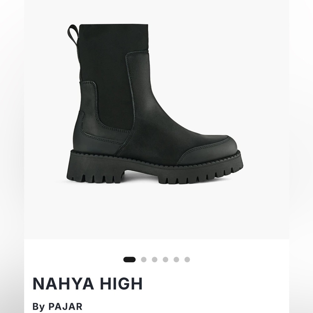 Pajar Black Lug-Sole Chelsea Ankle Boots